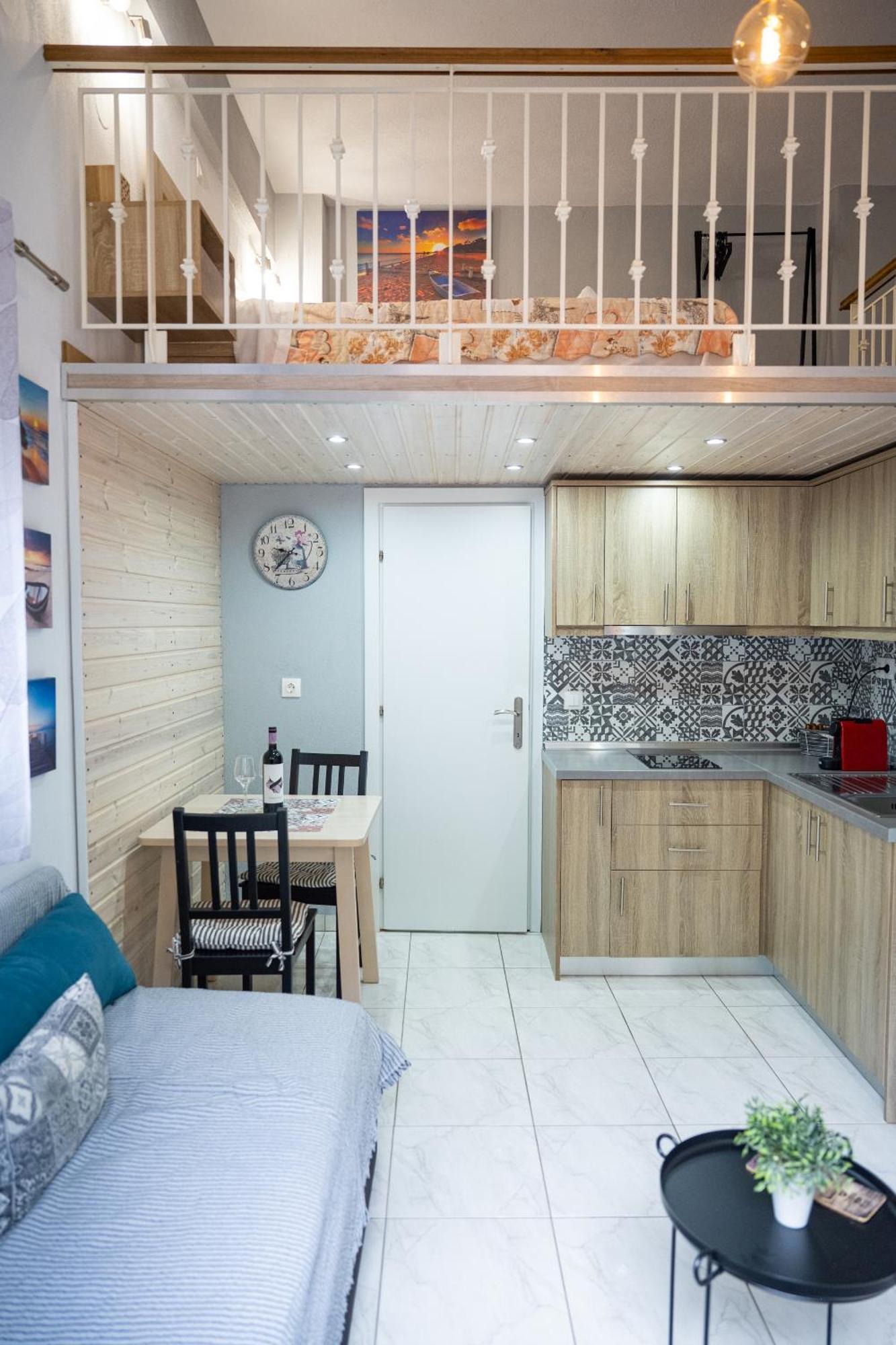 Filippou Luxury Apartments Флогита Экстерьер фото